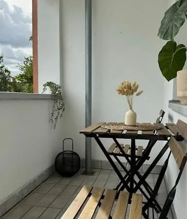 Apartment Cozy With Balcony