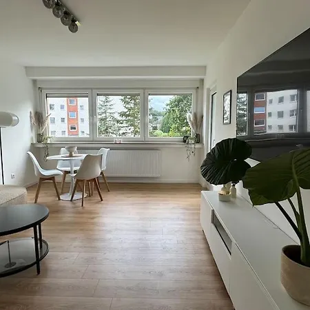 Apartment Cozy With Balcony